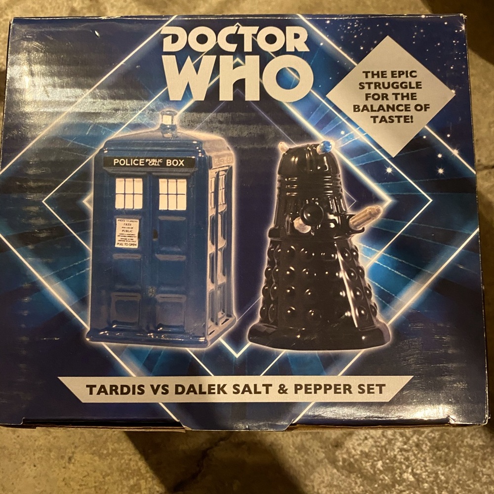 Doctor Who Salt and Pepper Shaker Set